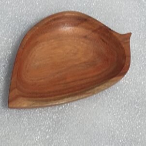 Handcrafted Acacia Wood Leaf Shaped Serving Bowl